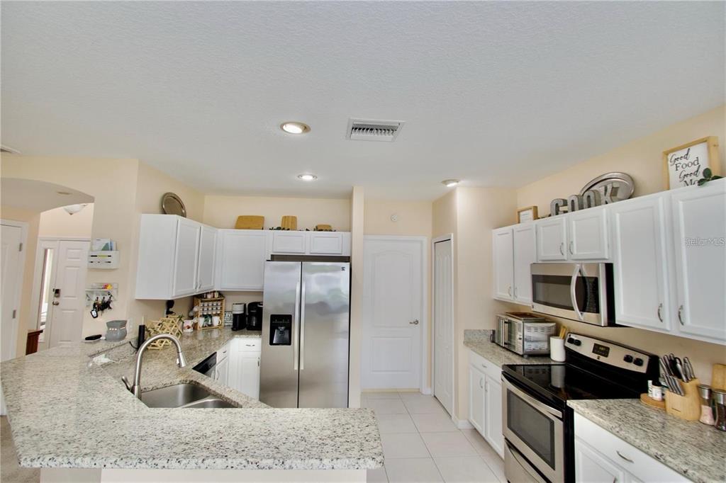 12518 White Bluff Road Hudson, FL 34669 - Photo 10 of 23