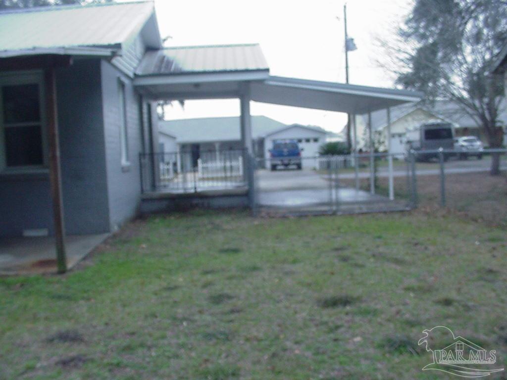 5178 Nimitz Road Milton, FL 32583 - Photo 4 of 22 Gallery Image 4