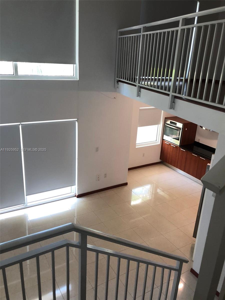 1650 Brickell Avenue, Unit 111 Miami, FL 33129 - Photo 17 of 23 a view of locker room