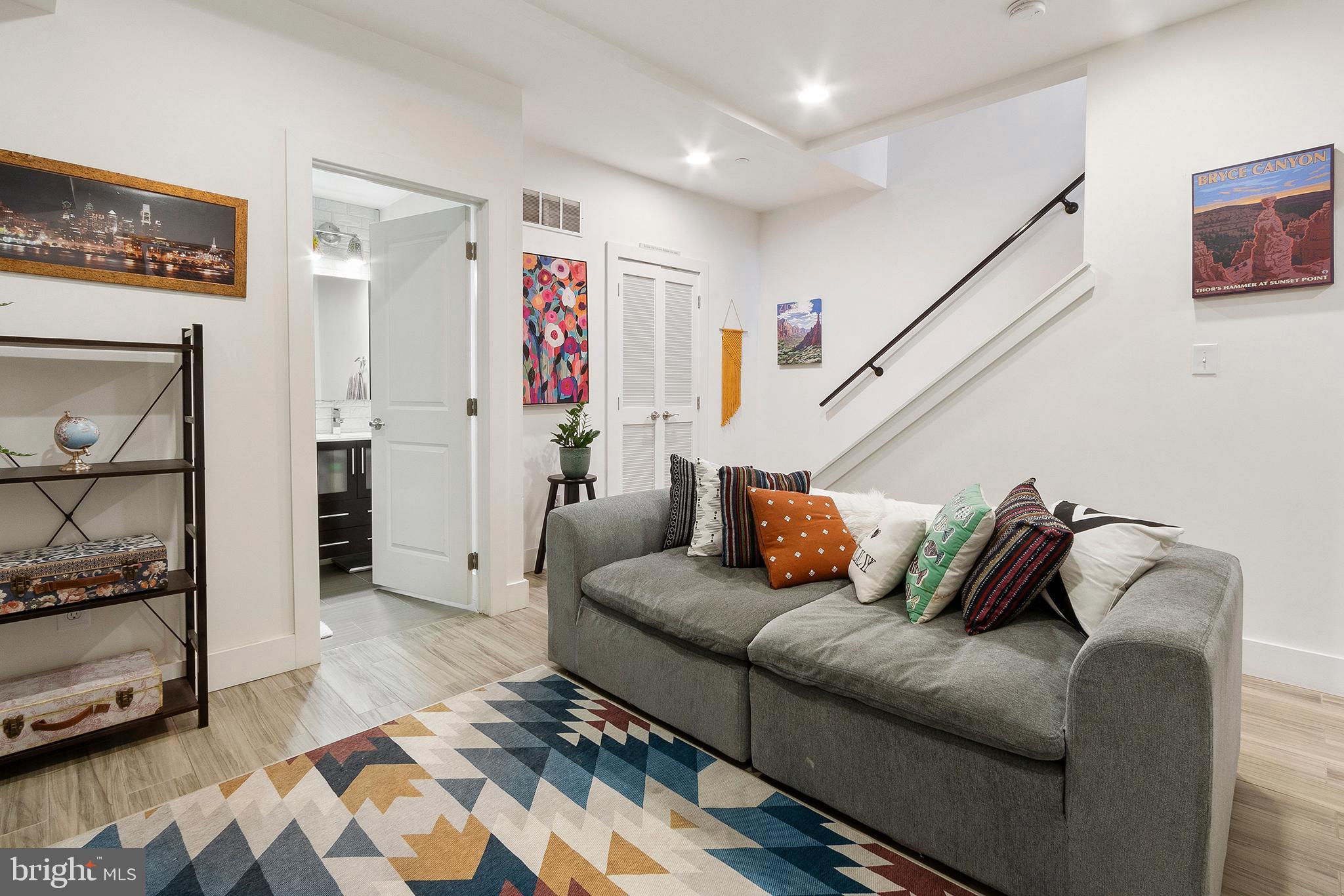 18 West Thompson Street, Unit A Philadelphia, PA 19125 - Photo 12 of 26