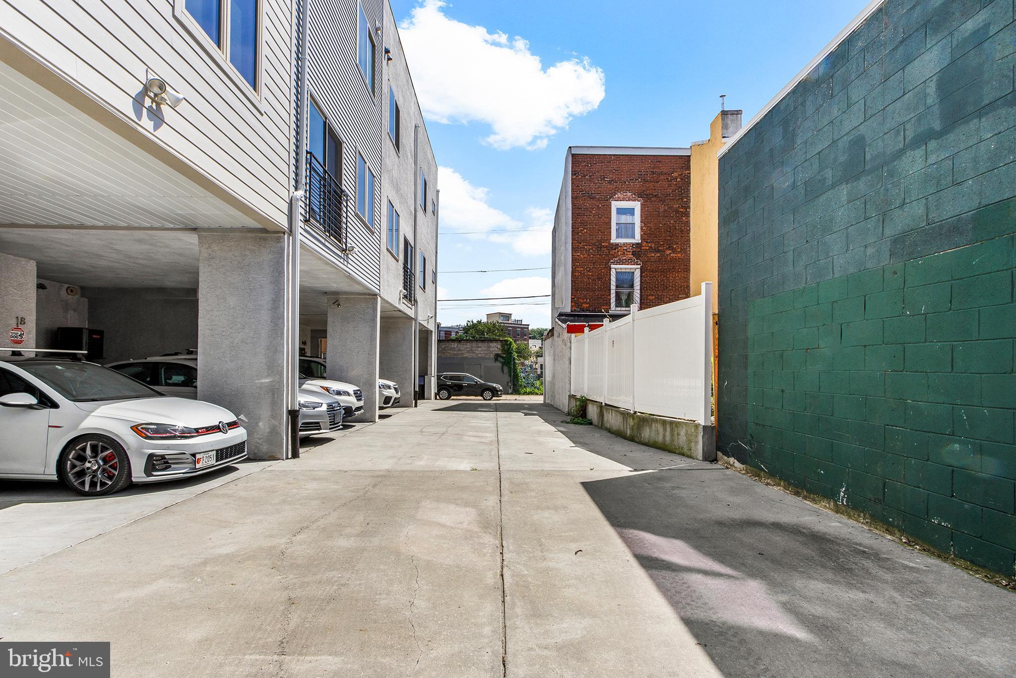 18 West Thompson Street, Unit A Philadelphia, PA 19125 - Photo 23 of 26