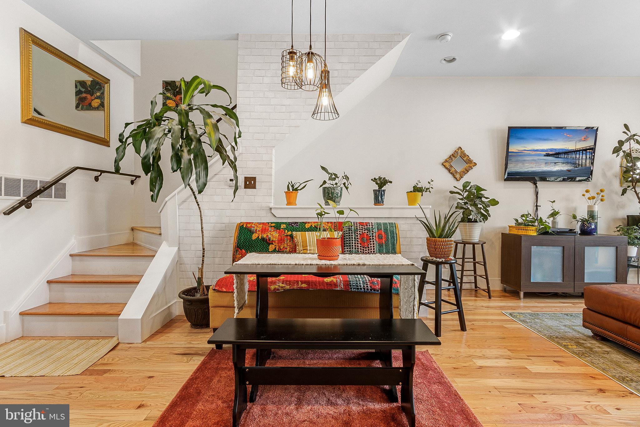 18 West Thompson Street, Unit A Philadelphia, PA 19125 - Photo 6 of 26