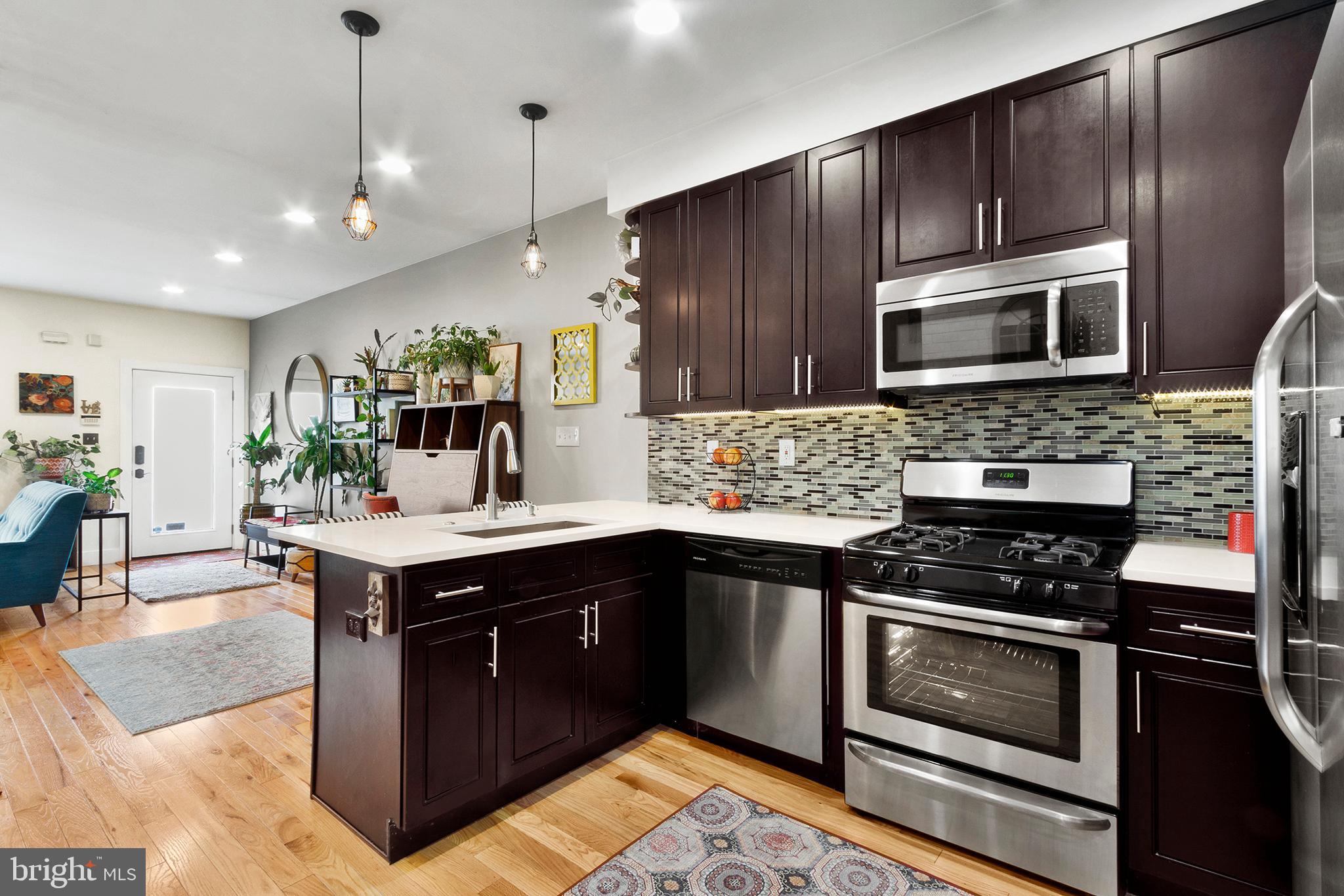 18 West Thompson Street, Unit A Philadelphia, PA 19125 - Photo 8 of 26