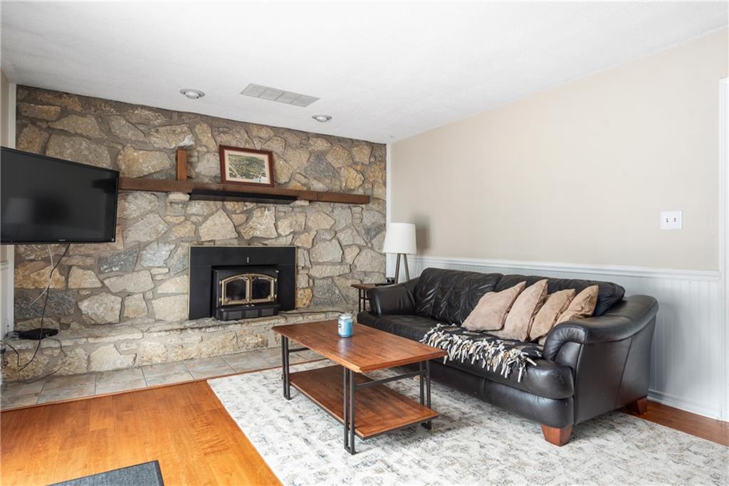 9711 Sycamore Road Carmel, IN 46032 - Photo 15 of 30 Gallery Image 15