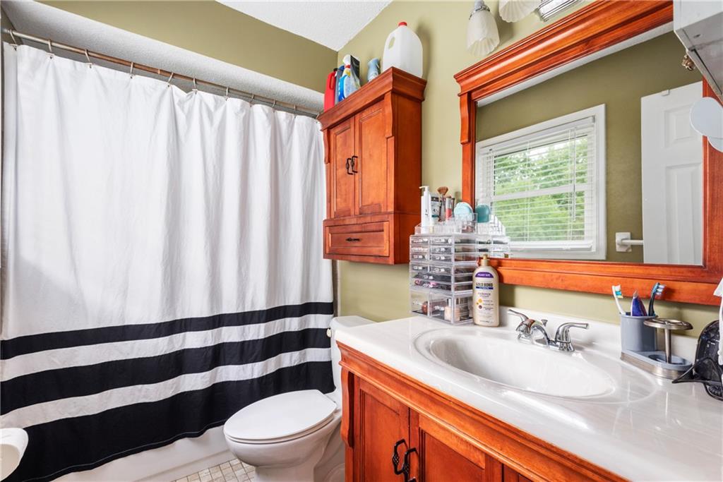 9711 Sycamore Road Carmel, IN 46032 - Photo 17 of 30 Gallery Image 17