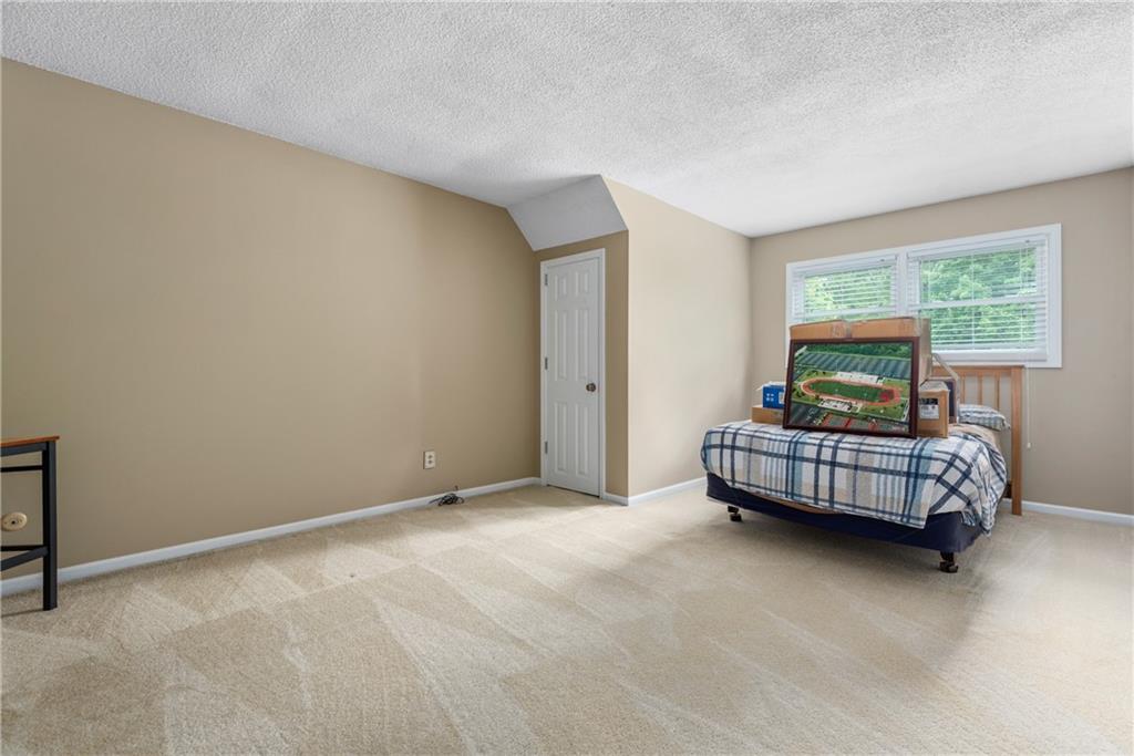 9711 Sycamore Road Carmel, IN 46032 - Photo 19 of 30 Gallery Image 19