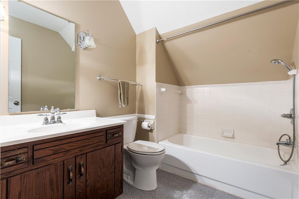 9711 Sycamore Road Carmel, IN 46032 - Photo 20 of 30 Gallery Image 20