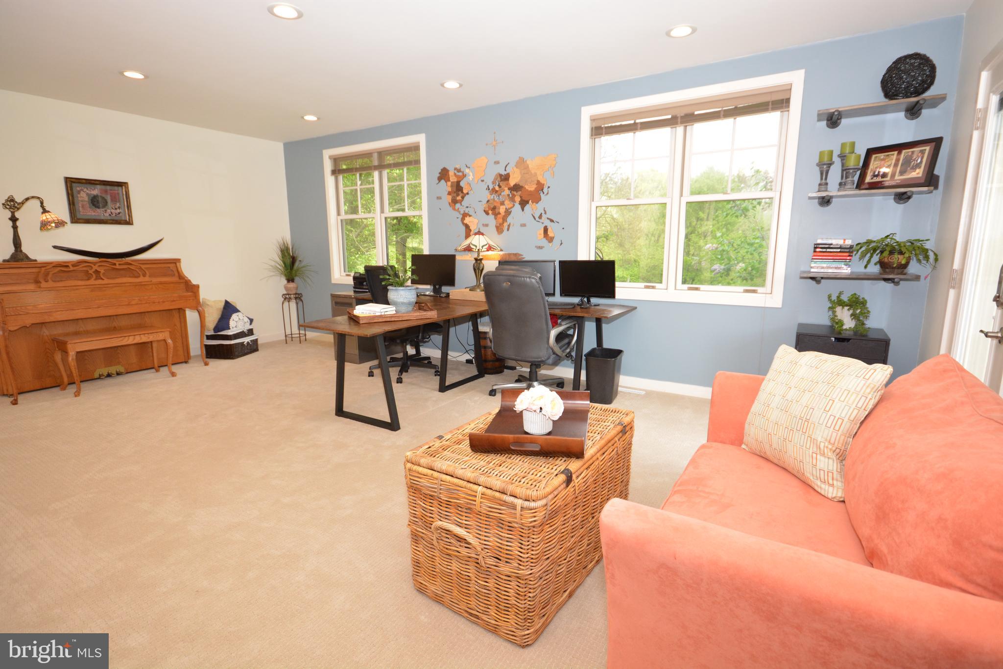 1101 Central Manor Road Lancaster, PA 17603 - Photo 19 of 64 Office