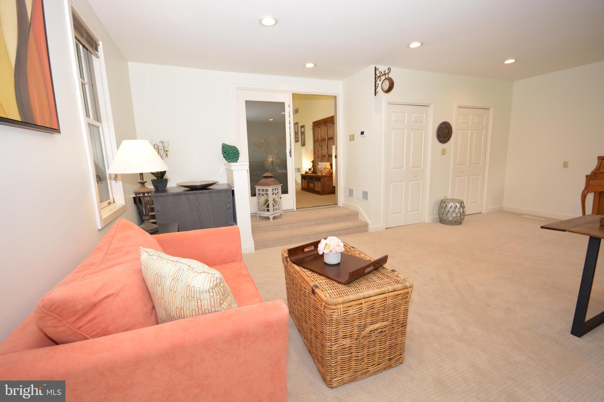 1101 Central Manor Road Lancaster, PA 17603 - Photo 20 of 64 Office w/ Closets