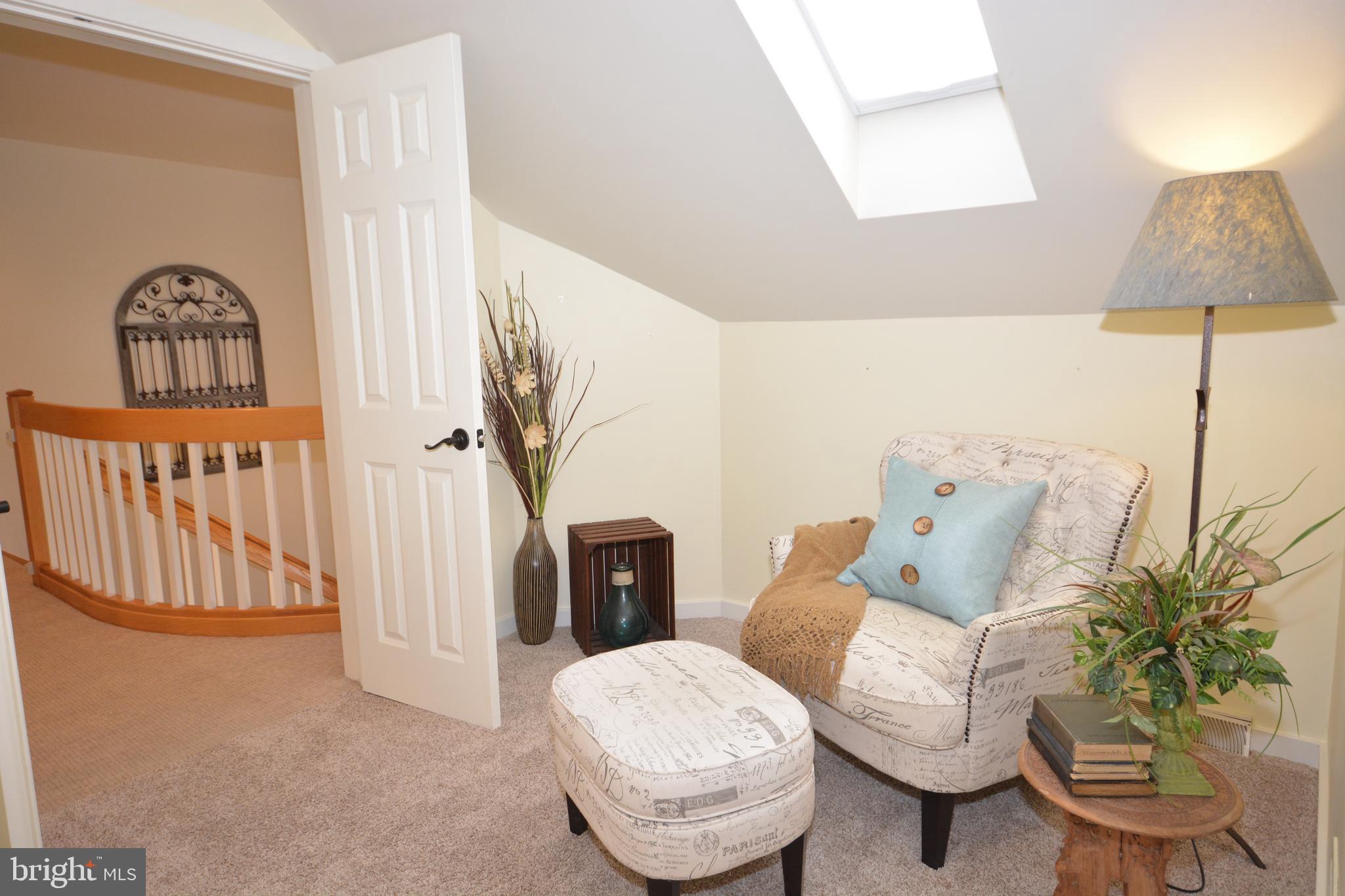 1101 Central Manor Road Lancaster, PA 17603 - Photo 23 of 64 Sitting Room w/ Skylight