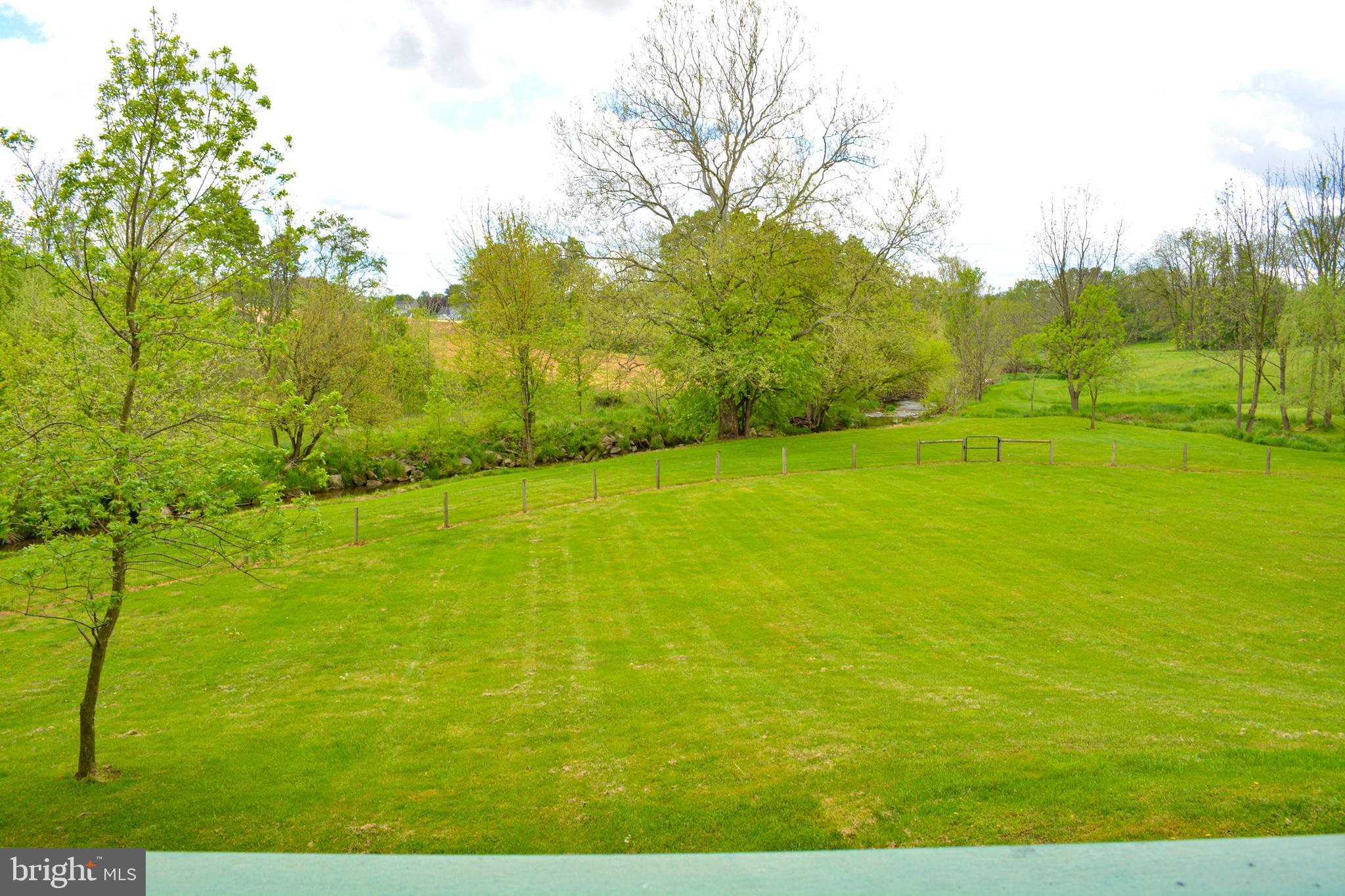 1101 Central Manor Road Lancaster, PA 17603 - Photo 54 of 64 Side Yard