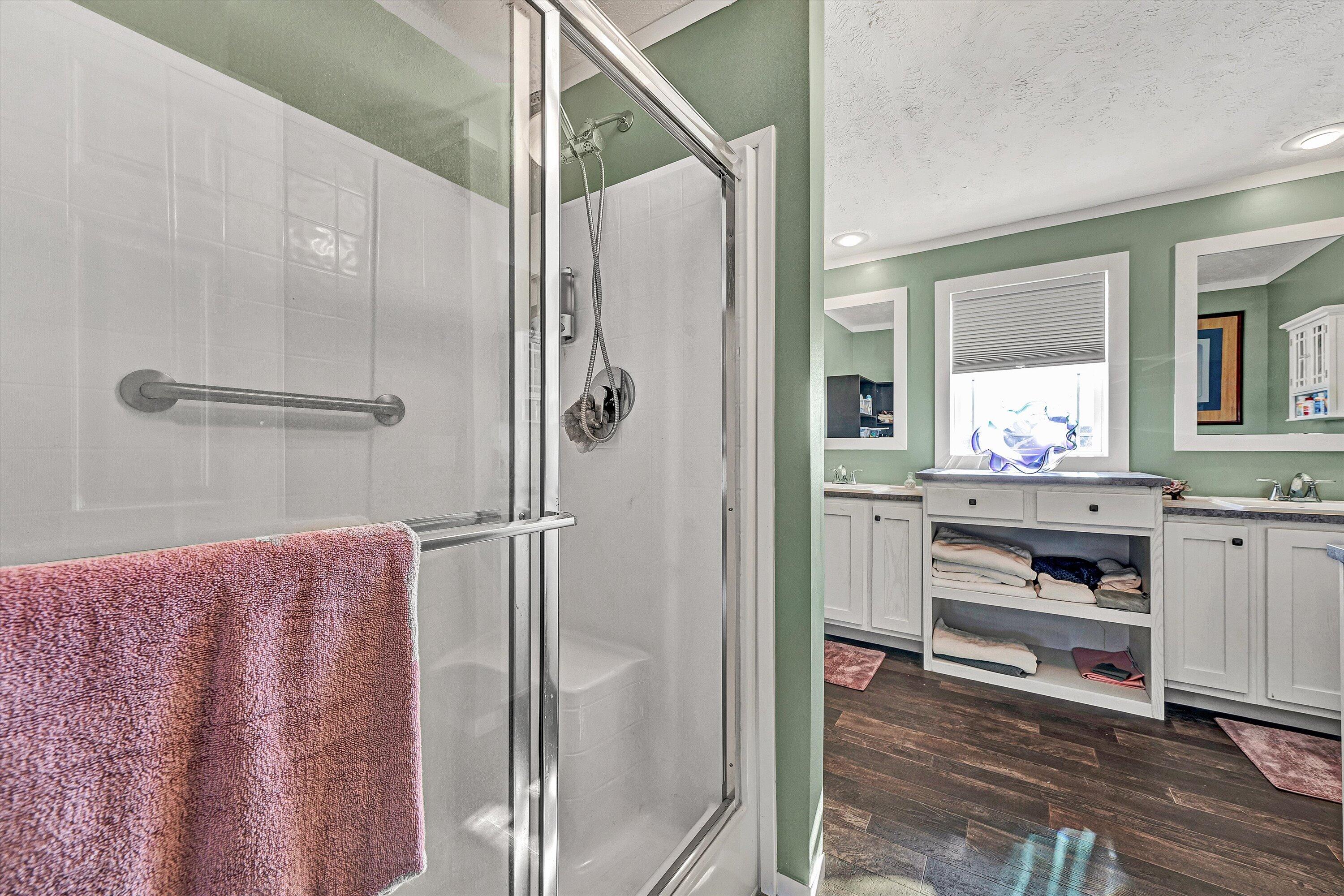 1675 Airport Road Moneta, VA 24121 - Photo 23 of 45 17-DSC00070