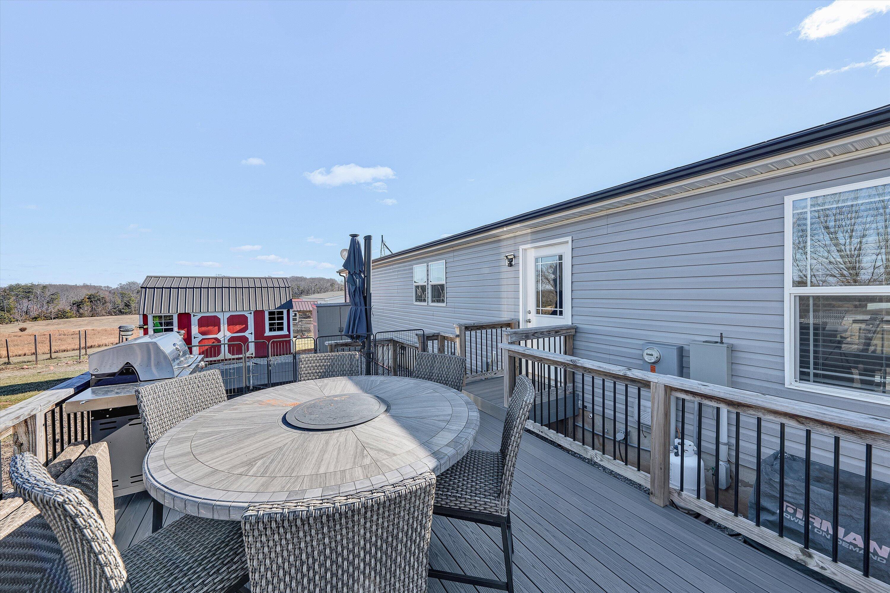 1675 Airport Road Moneta, VA 24121 - Photo 32 of 45 26-DSC00085