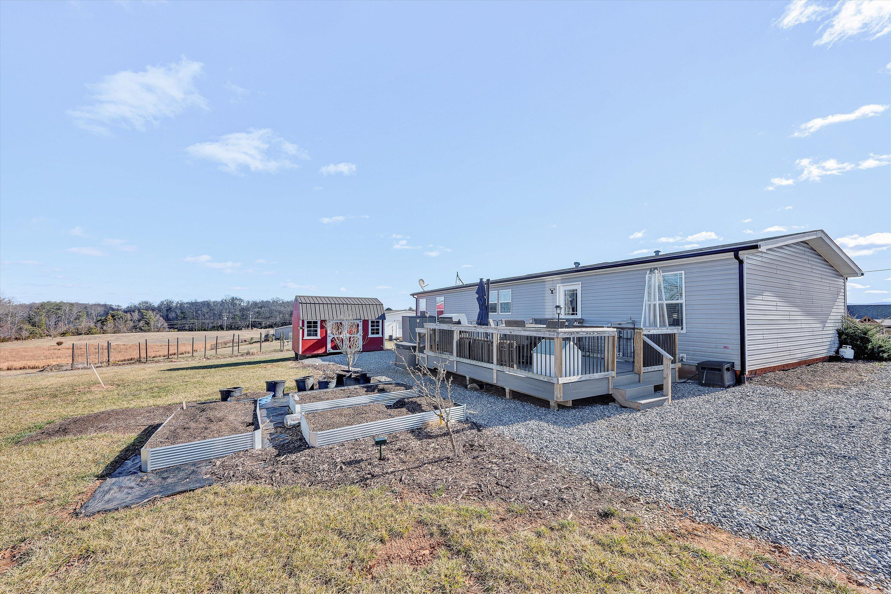 1675 Airport Road Moneta, VA 24121 - Photo 37 of 45 30-DSC00097