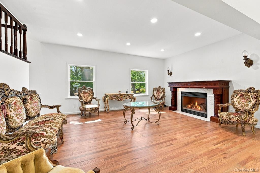 48 Private Road Calverton, NY 11933 - Photo 7 of 48 Gallery Image 7