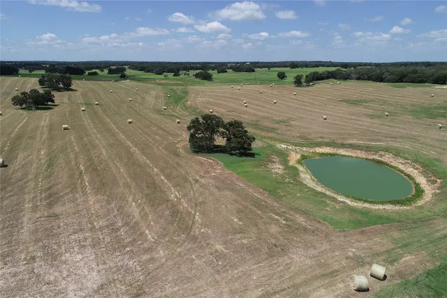 $4,950,000 | Undisclosed Address, Thrall, TX 76578