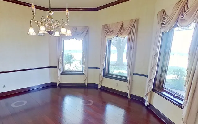 $4,950,000 | Undisclosed Address, Thrall, TX 76578