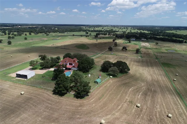 $4,950,000 | Undisclosed Address, Thrall, TX 76578