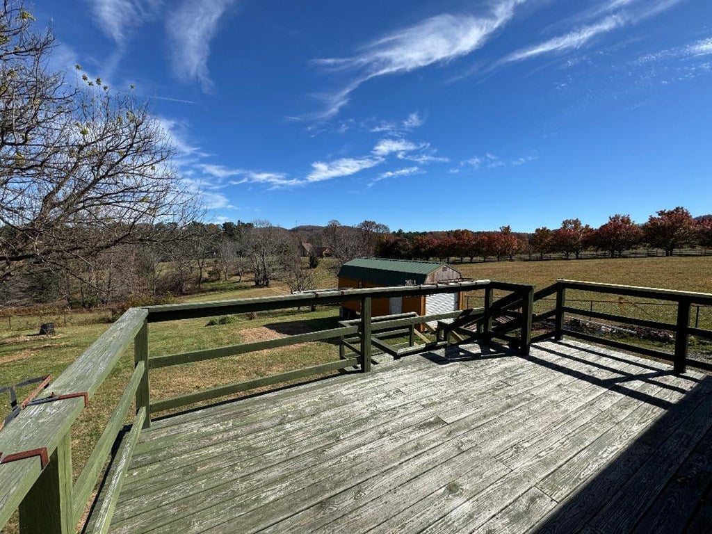 521 Timberline Road Galax, VA 24333 - Photo 30 of 33 Gallery Image 30