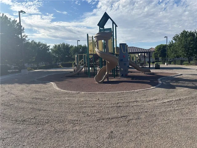 $1,795 | 6340 Standing Elm Street, North Las Vegas, NV 89081