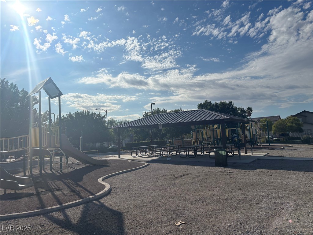 6340 Standing Elm Street North Las Vegas, NV 89081 - Photo 15 of 16