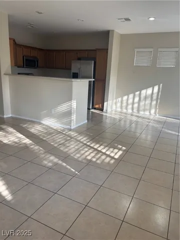 $1,795 | 6340 Standing Elm Street, North Las Vegas, NV 89081