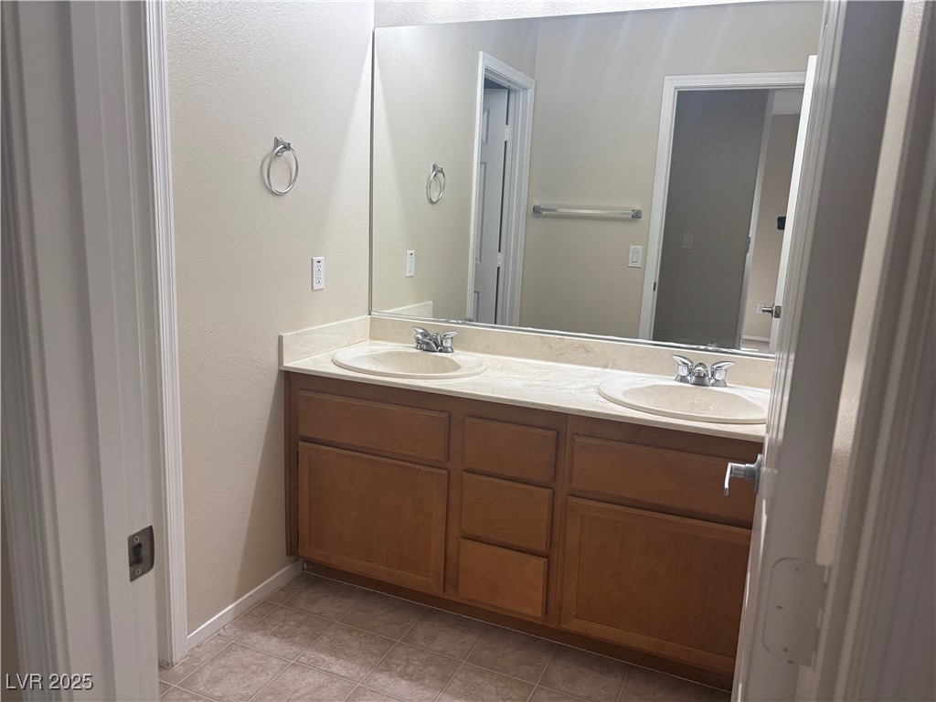 6340 Standing Elm Street North Las Vegas, NV 89081 - Photo 9 of 16