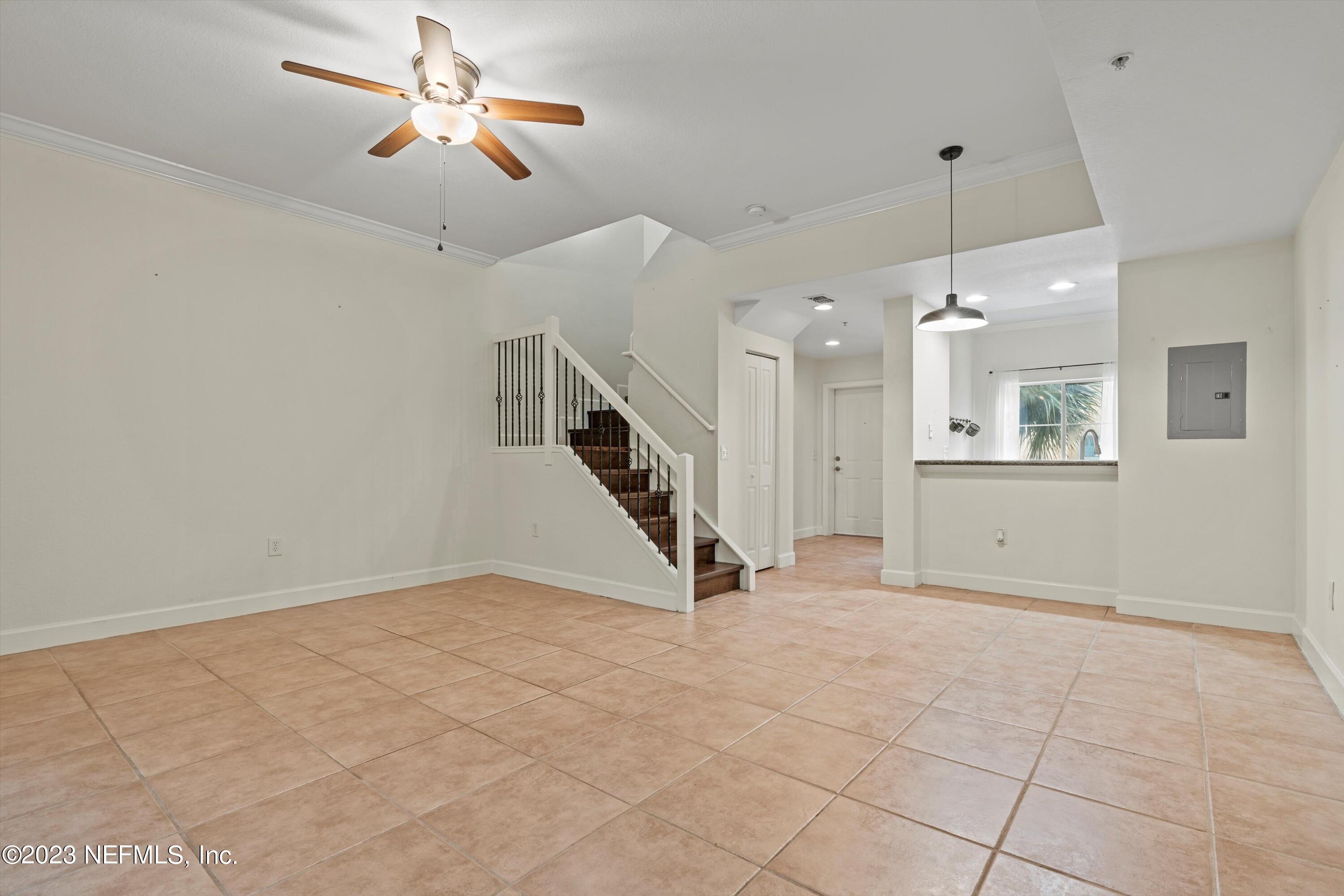 9745 Touchton Road, Unit 1322 Jacksonville, FL 32246 - Photo 6 of 25 06-Living Room