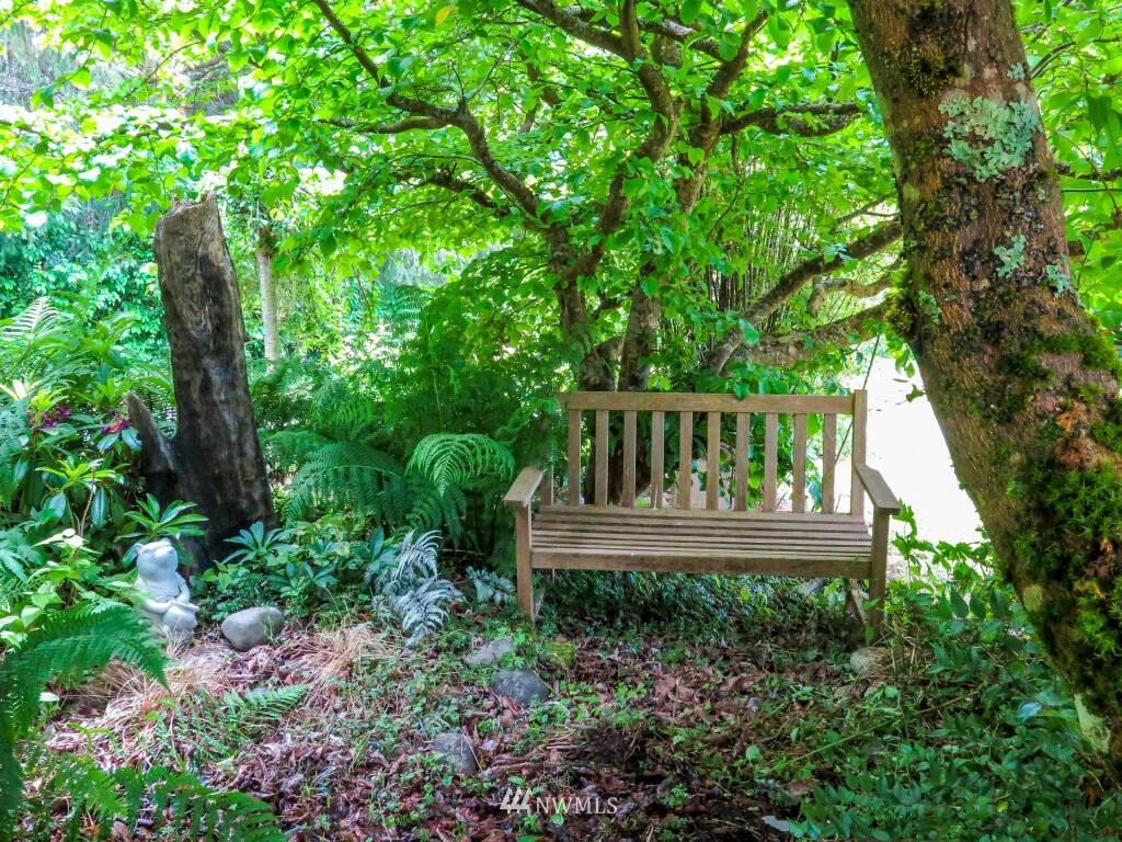969 Rowe Road Camano Island, WA 98282 - Photo 11 of 25 Gallery Image 11