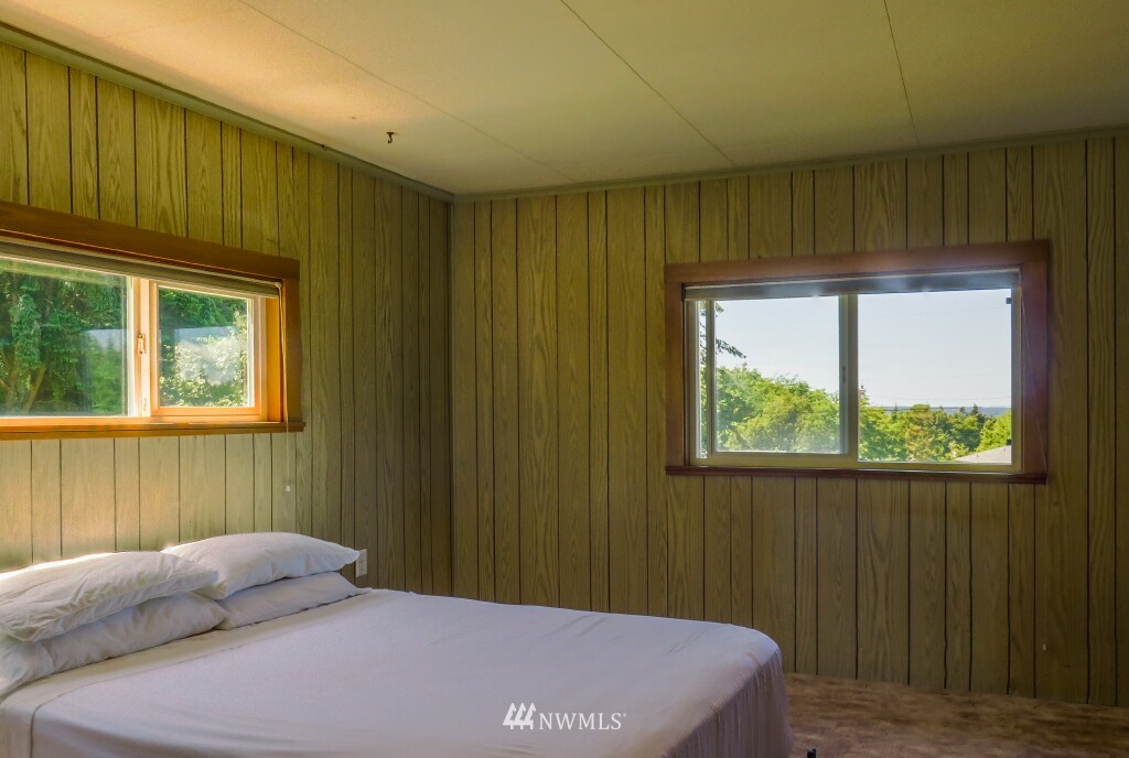 969 Rowe Road Camano Island, WA 98282 - Photo 17 of 25 Gallery Image 17