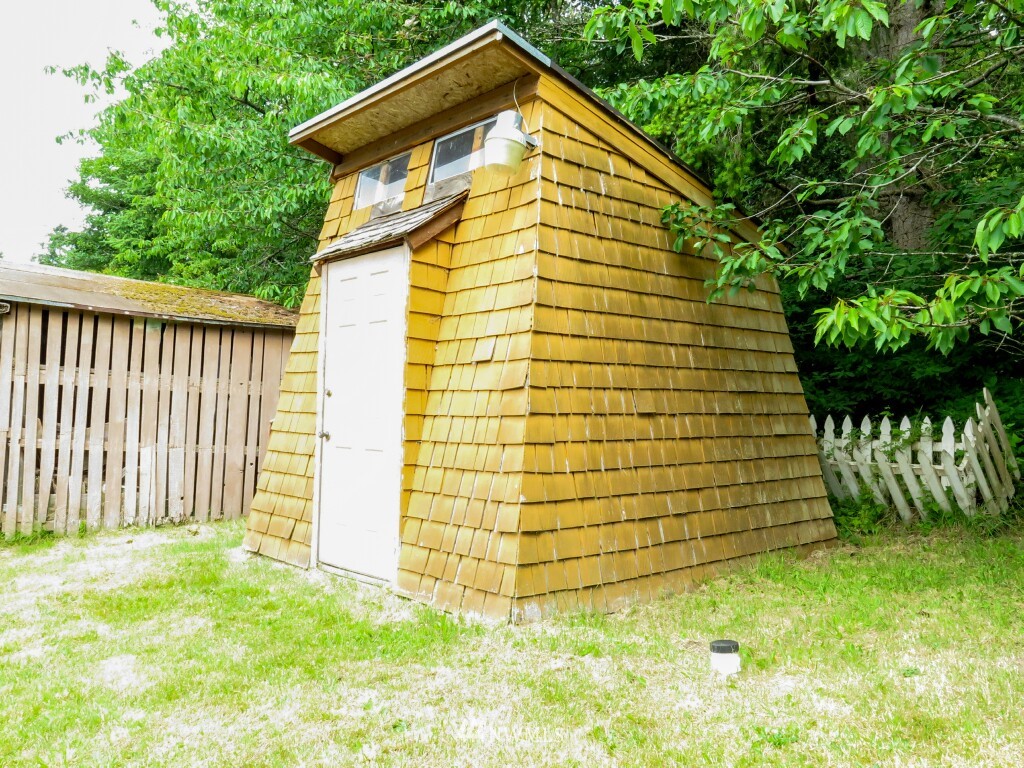 969 Rowe Road Camano Island, WA 98282 - Photo 9 of 25 Gallery Image 9
