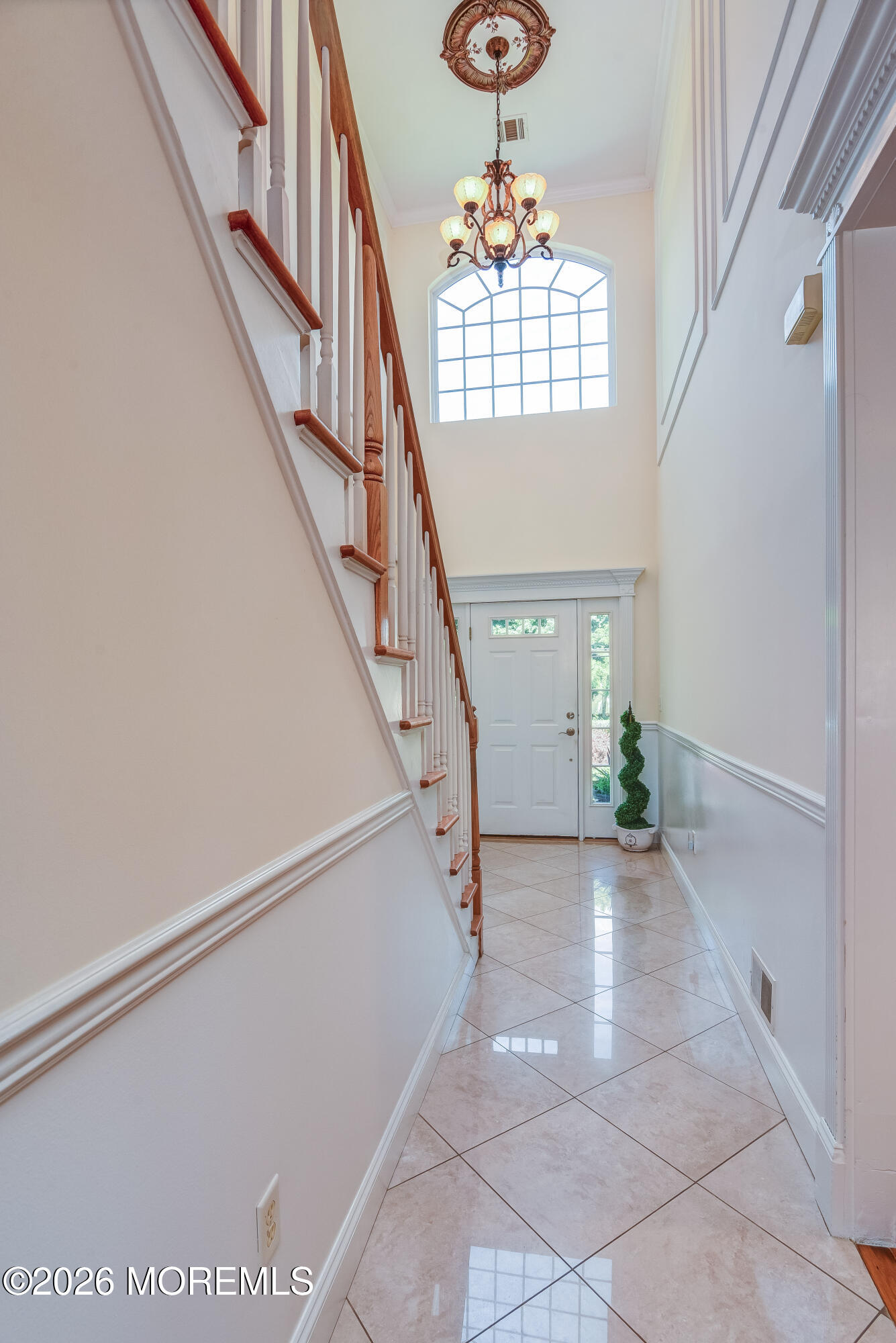 220 Lloyd Road Aberdeen, NJ 07747 - Photo 16 of 30 Foyer-1