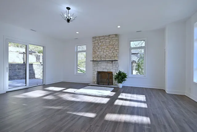 $1,250,000 | 615 Harper Drive, Algonquin, IL 60102