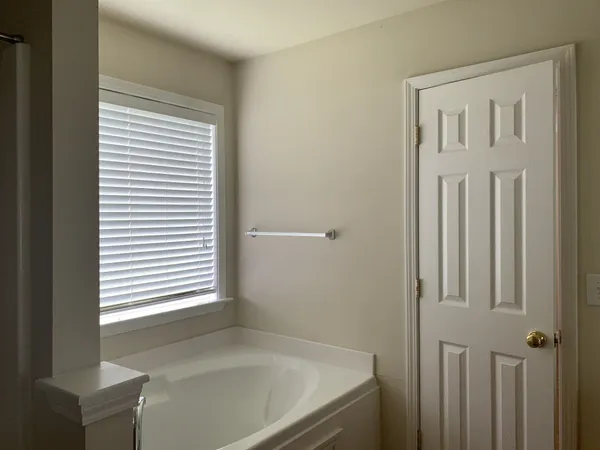 $2,400 | 1036 Persimmon Drive, Spring Hill, TN 37174