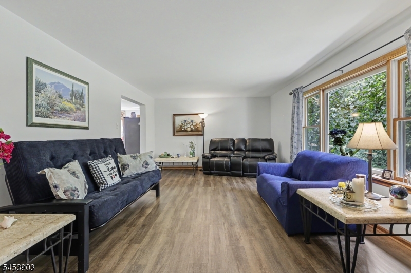 6 Garner Road Bloomsbury, NJ 08804 - Photo 7 of 50 Gallery Image 7