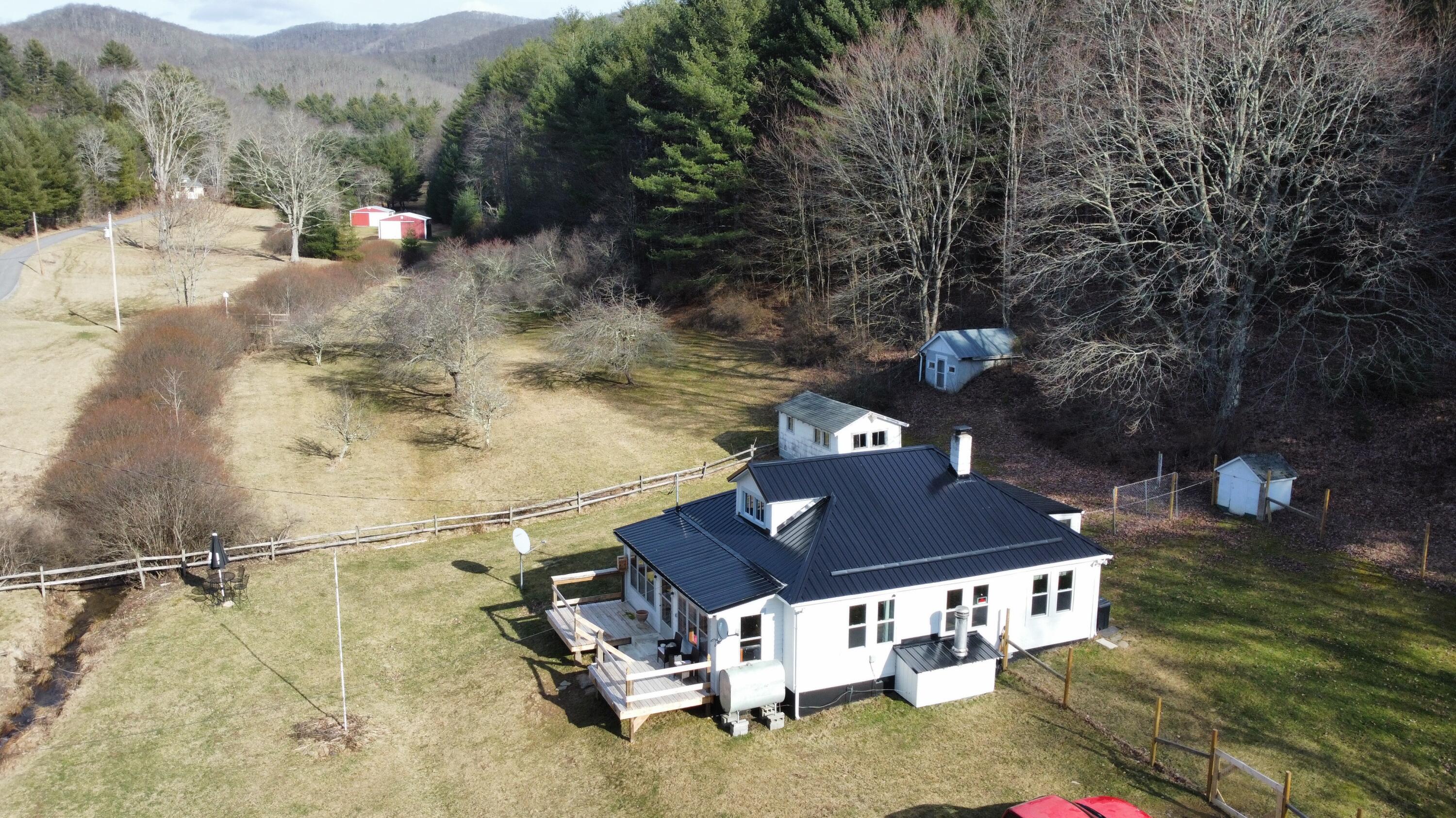 554 Lambs Run Road Arbovale, WV 24915 - Photo 6 of 27 Gallery Image 6