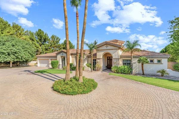 $2,100,000 | 2440 North Maple, Mesa, AZ 85215