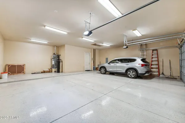 $2,100,000 | 2440 North Maple, Mesa, AZ 85215