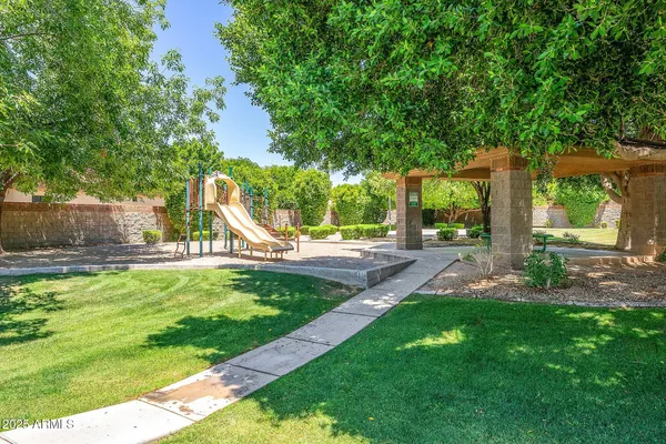 $2,100,000 | 2440 North Maple, Mesa, AZ 85215