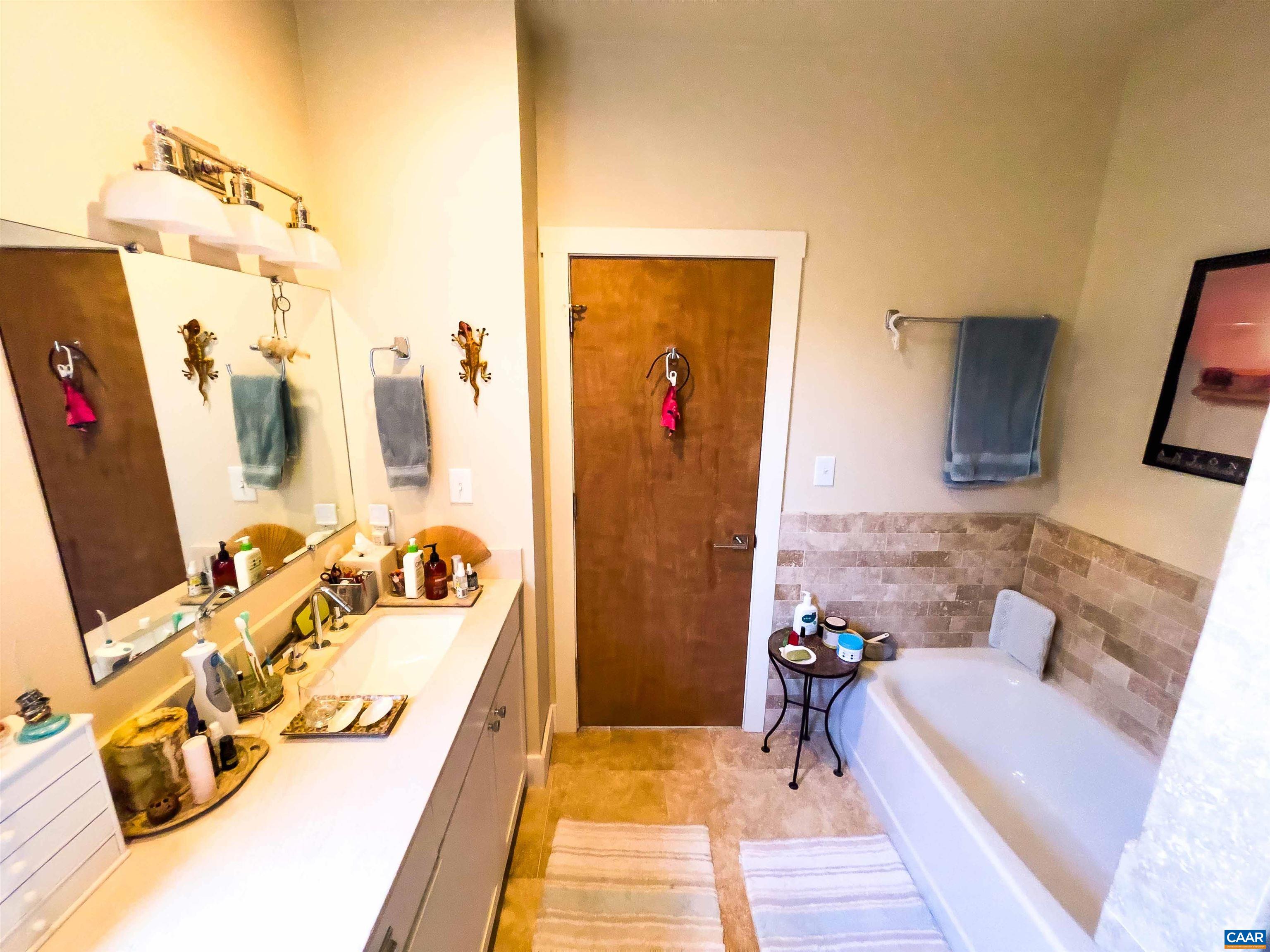 300 Riverside Avenue Charlottesville, VA 22902 - Photo 23 of 69