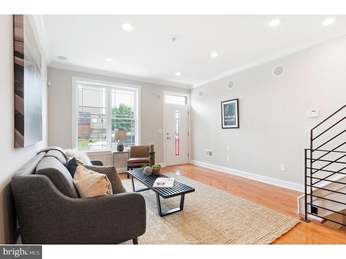 2036 Reed Street Philadelphia, PA 19146 - Photo 5 of 25 Gallery Image 5