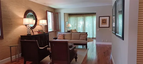 $4,250 | 6688 Via Regina, Boca Raton, FL 33433