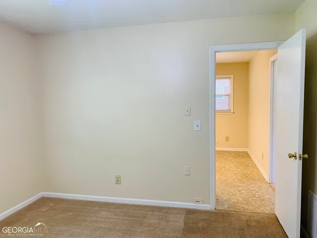 $1,450 | 25 Martin Street, Newnan, GA 30263