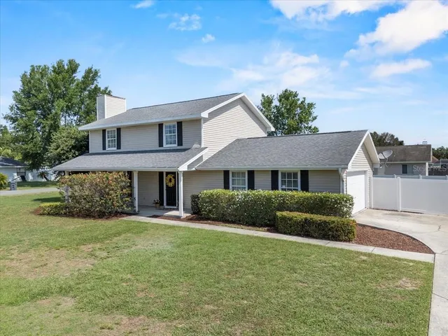 $385,000 | 5257 Montserrat Drive, Lakeland, FL 33812