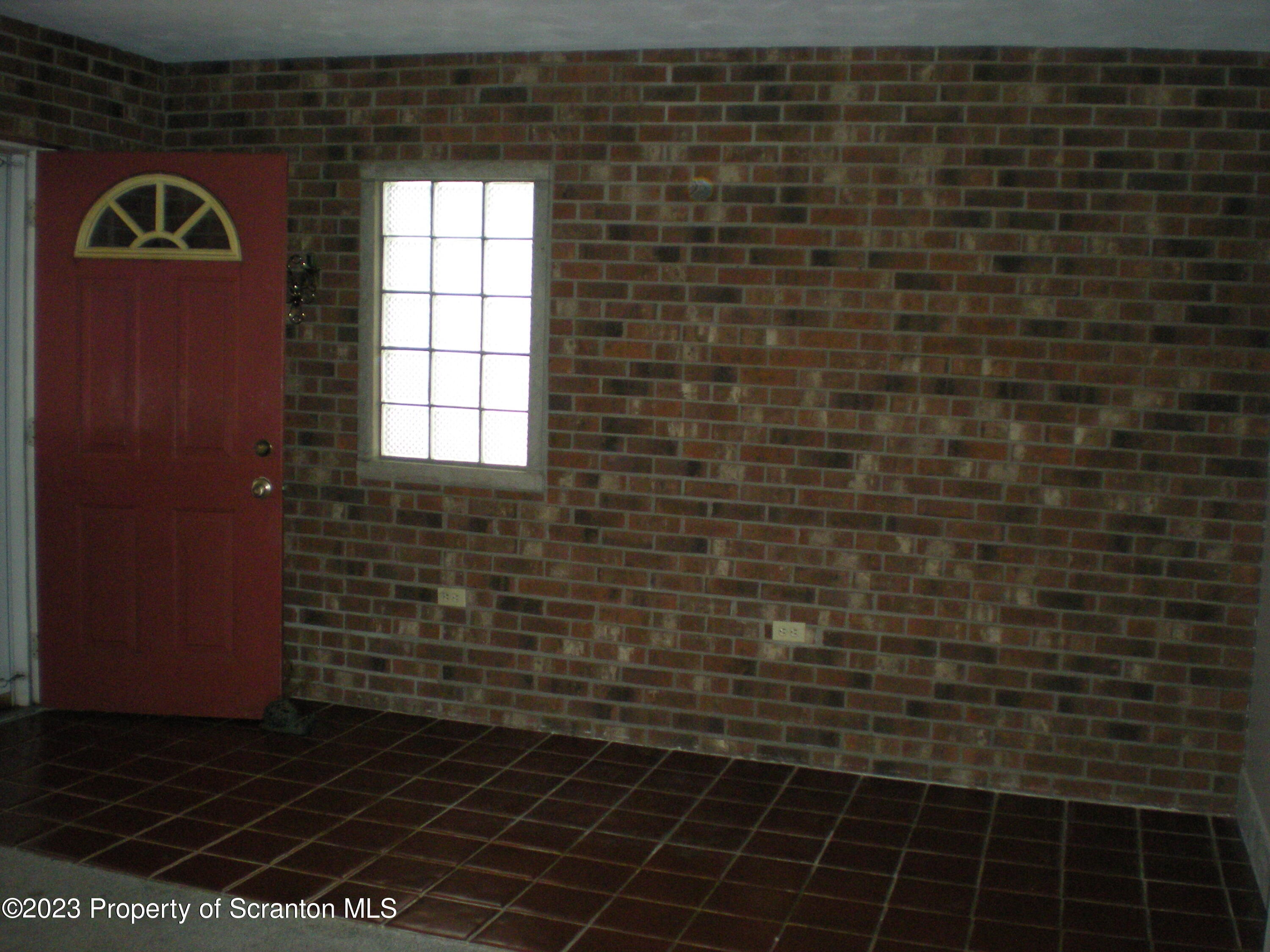 217 Ferdinand Street Scranton, PA 18508 - Photo 5 of 39 a bathroom with a sink