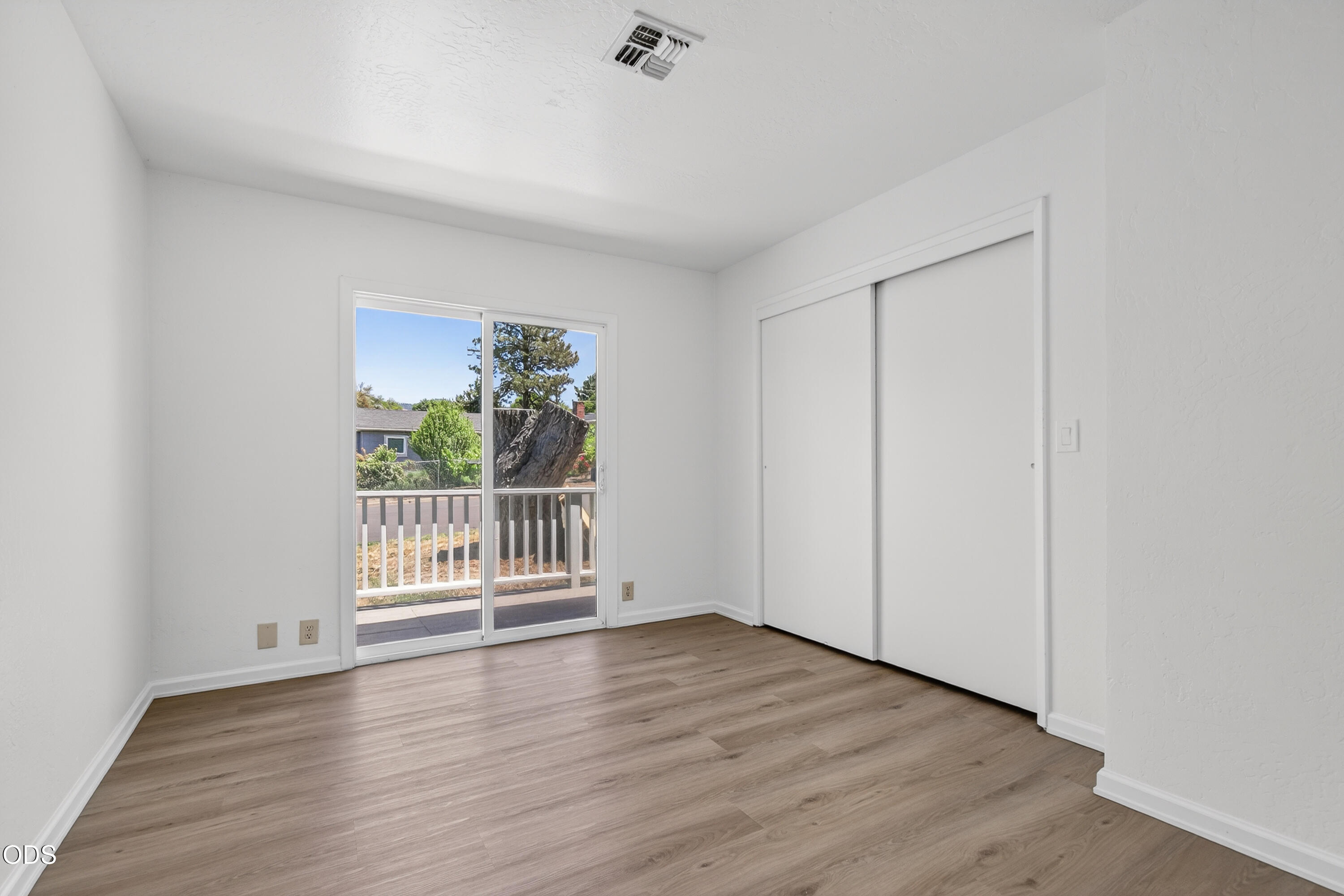 502 South B Street Phoenix, OR 97535 - Photo 22 of 27