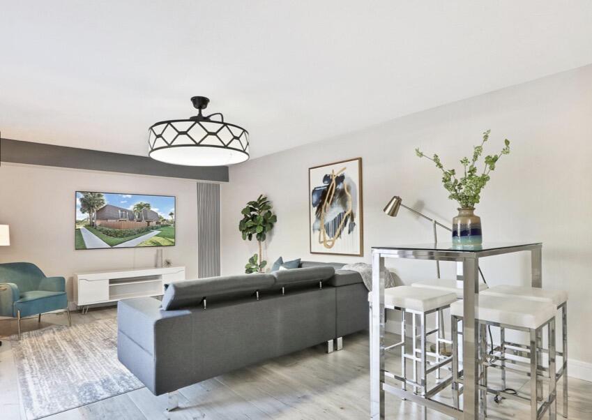 2117 21st Court Jupiter, FL 33477 - Photo 4 of 10 2117 pix 4