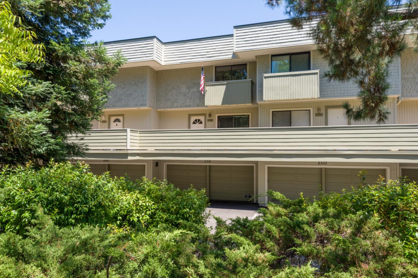 2305 Sharon Road Menlo Park, CA 94025 - Photo 1 of 22 Gallery Image 1