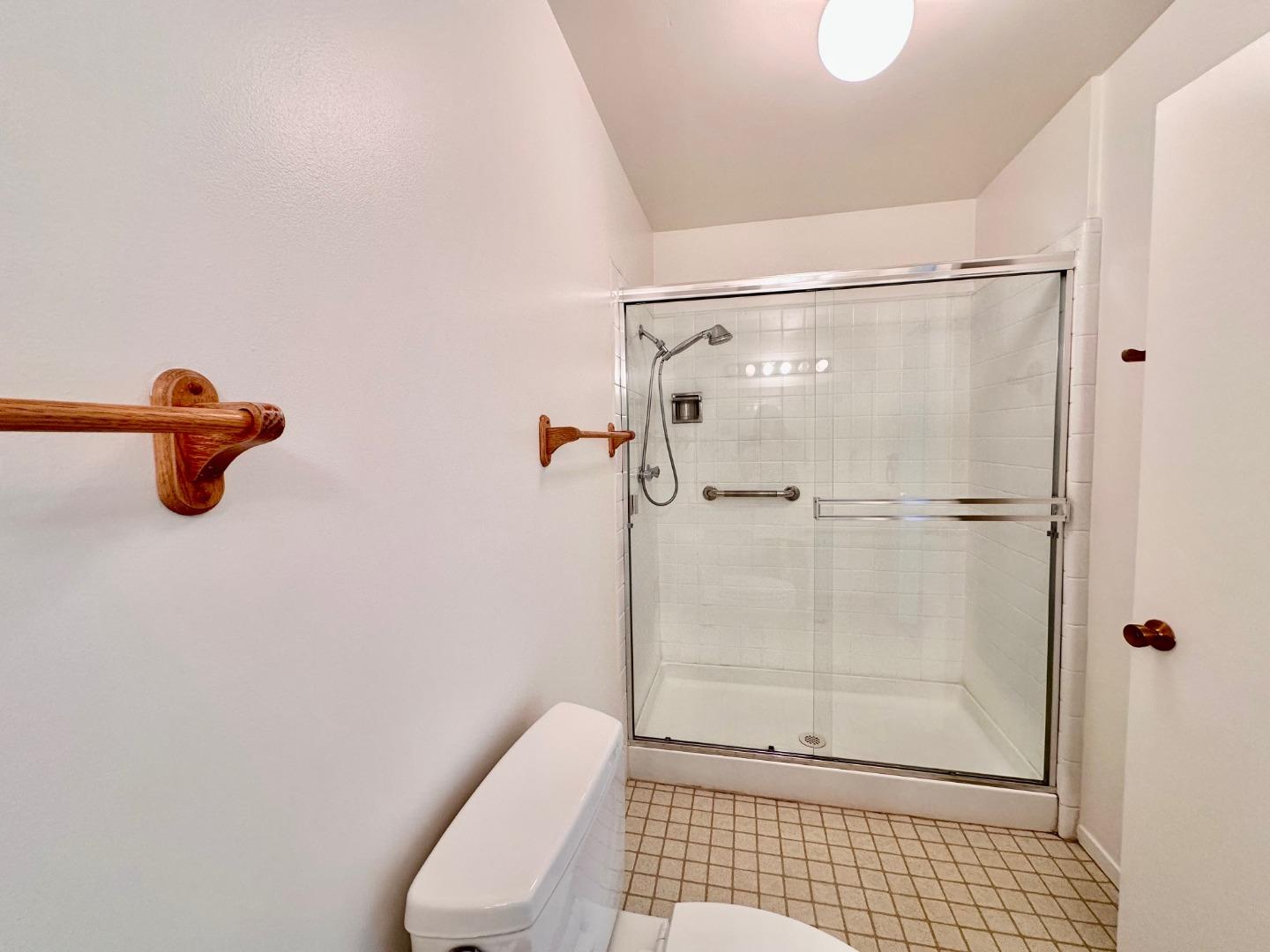 2305 Sharon Road Menlo Park, CA 94025 - Photo 11 of 22 Gallery Image 11