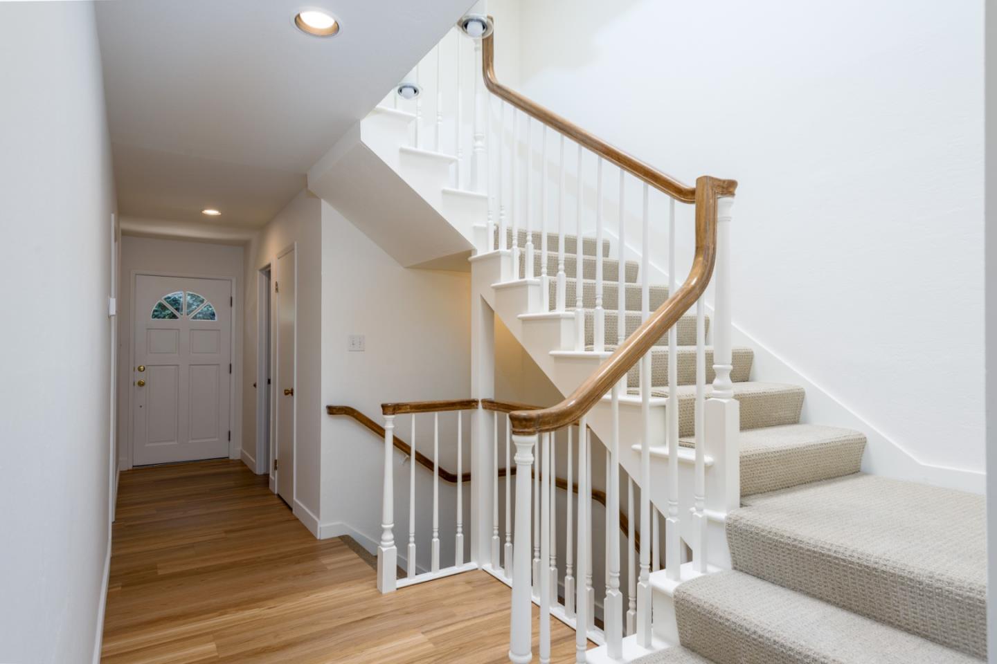 2305 Sharon Road Menlo Park, CA 94025 - Photo 8 of 22 Gallery Image 8